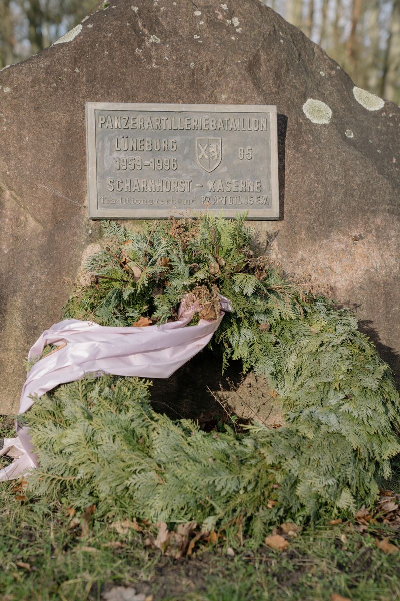 © Teresa Halbreiter - Image from the Zwischen Zweigen / Between Branches photography project