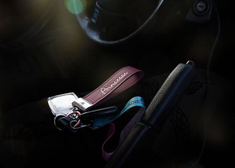 © Shiny Vallenas - Image from the Because He Liked Cars photography project