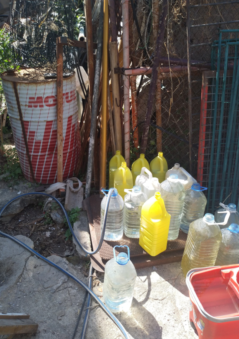 © Maya Valencia - Image from the Islander Out photography project