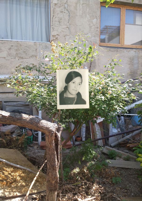 © Maya Valencia - Image from the Elegy for a house photography project