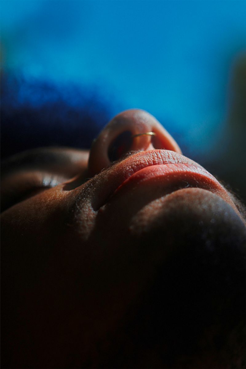 © Stephanie O'Connor - Image from the Under the weight of flowers photography project