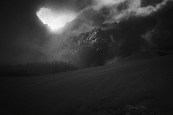 © Stephanie O'Connor - Image from the The waves came in like horses photography project