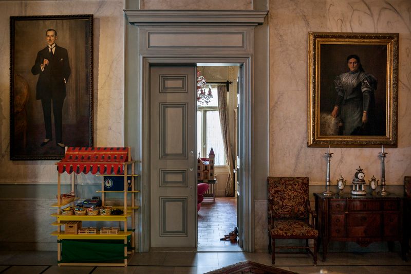 © Anna Bosch - Sursock Palace is also Sursock's family residence