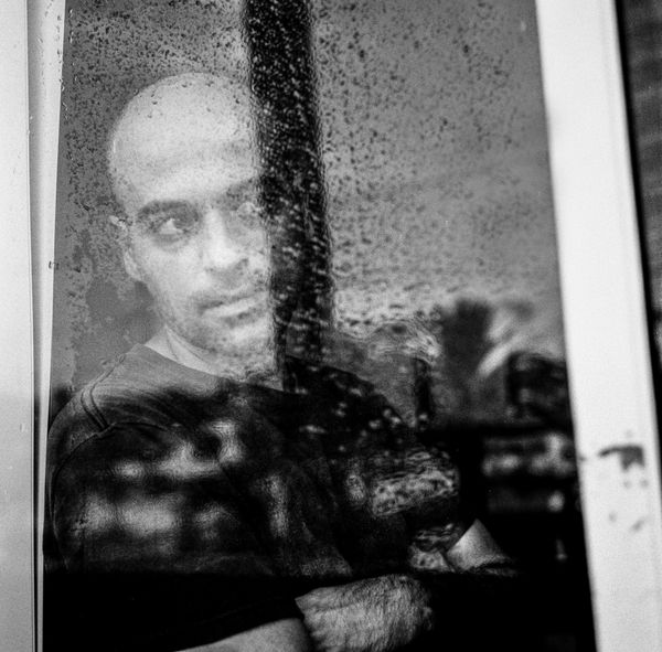 © STEFANIA ROSINI - Image from the LA BEHIND THE DOOR photography project