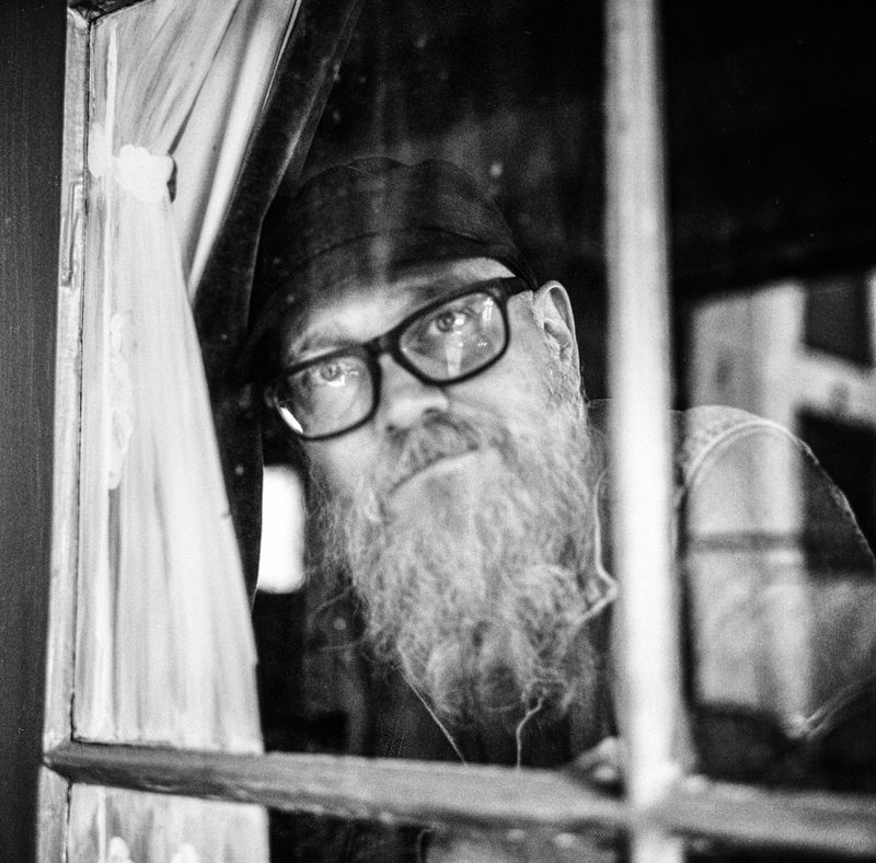 © STEFANIA ROSINI - Image from the LA BEHIND THE DOOR photography project