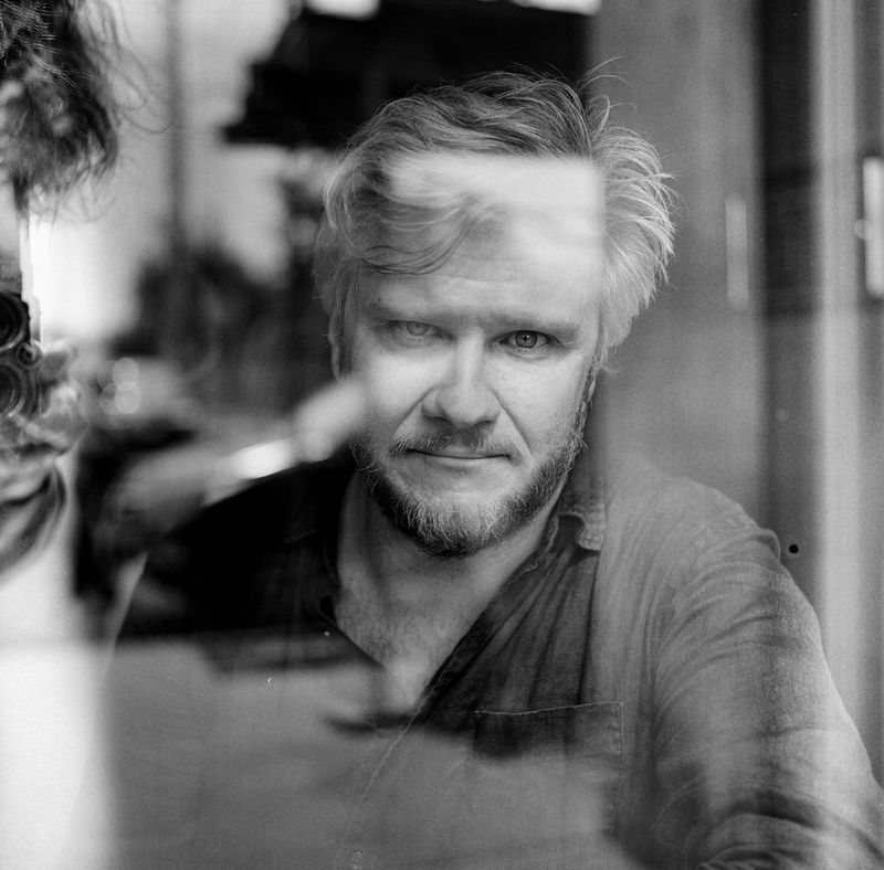 © STEFANIA ROSINI - Image from the LA BEHIND THE DOOR photography project