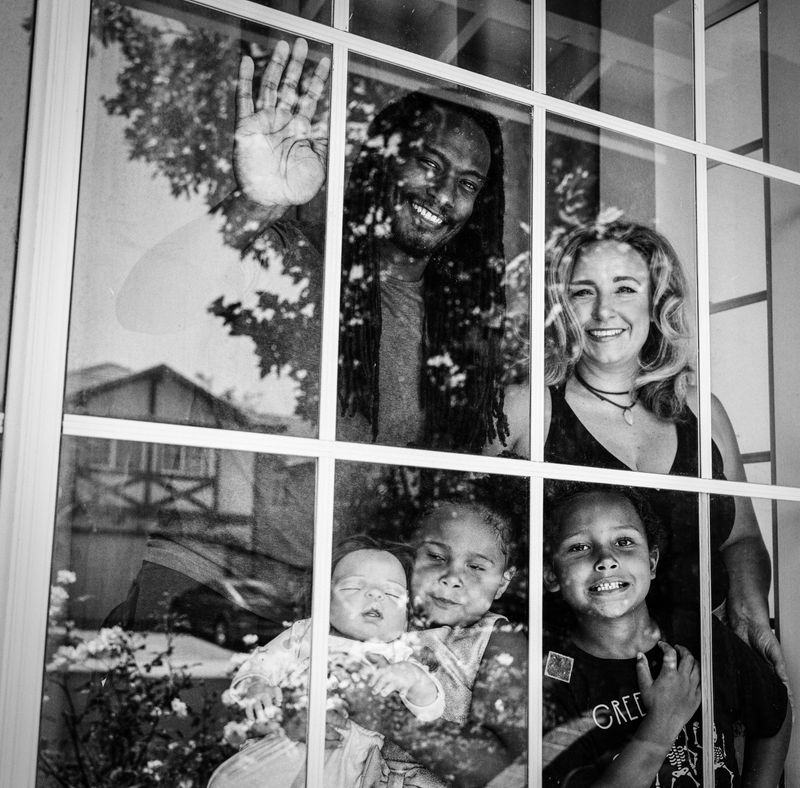 © STEFANIA ROSINI - Image from the LA BEHIND THE DOOR photography project