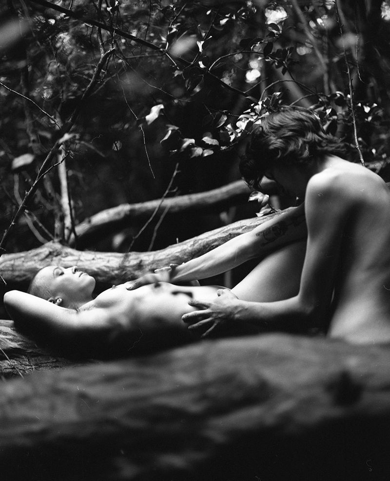 © Selina Mayer - Ali & Devin, Epping Forest 2017. Silver gelatin print.