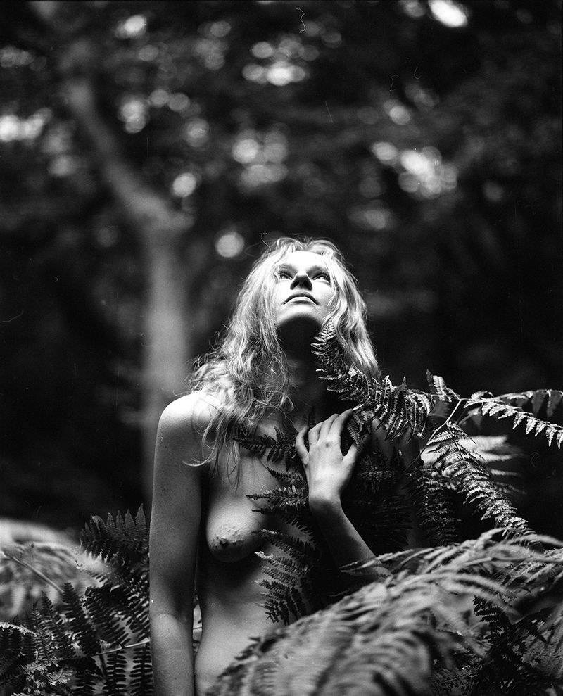 © Selina Mayer - Dovile Paris, Epping Forest 2018. Silver gelatin print.