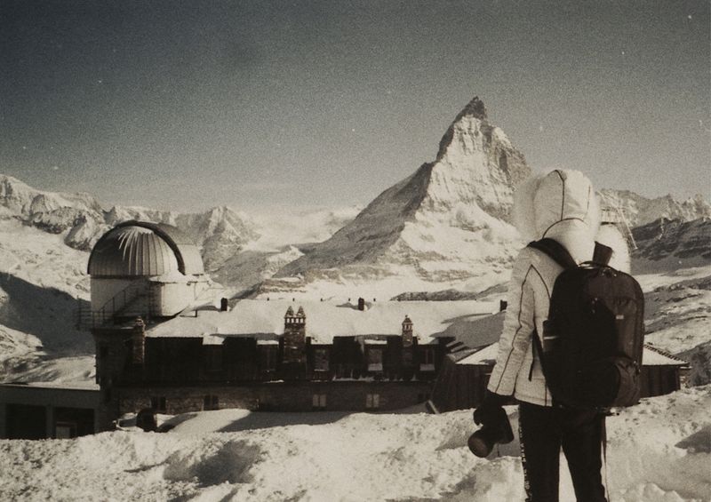 © Nina Viviana Cangialosi - A snowman and his camera in front of the Matterhorn at Gornergrat Observatory