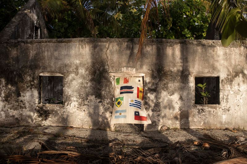 © Nadia Shira Cohen - Image from the Love Boat photography project