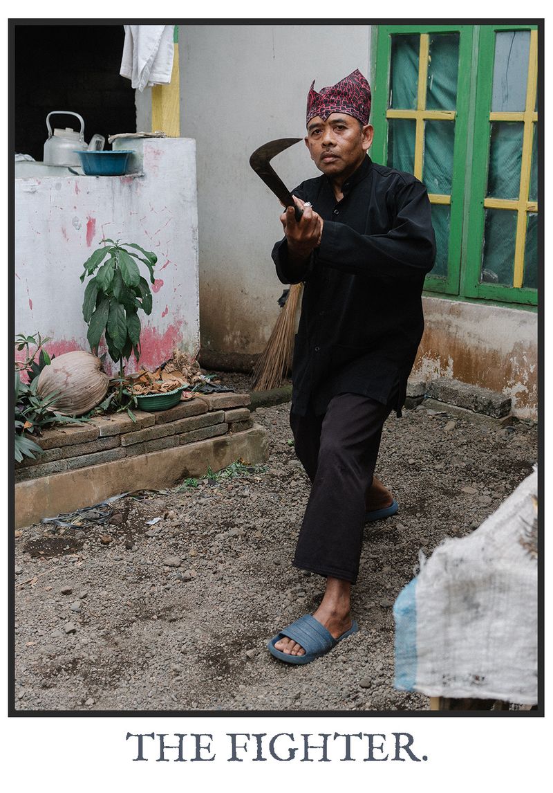 © Marc Aziz Ressang - Image from the Ayam Cemani (Black Chicken) photography project