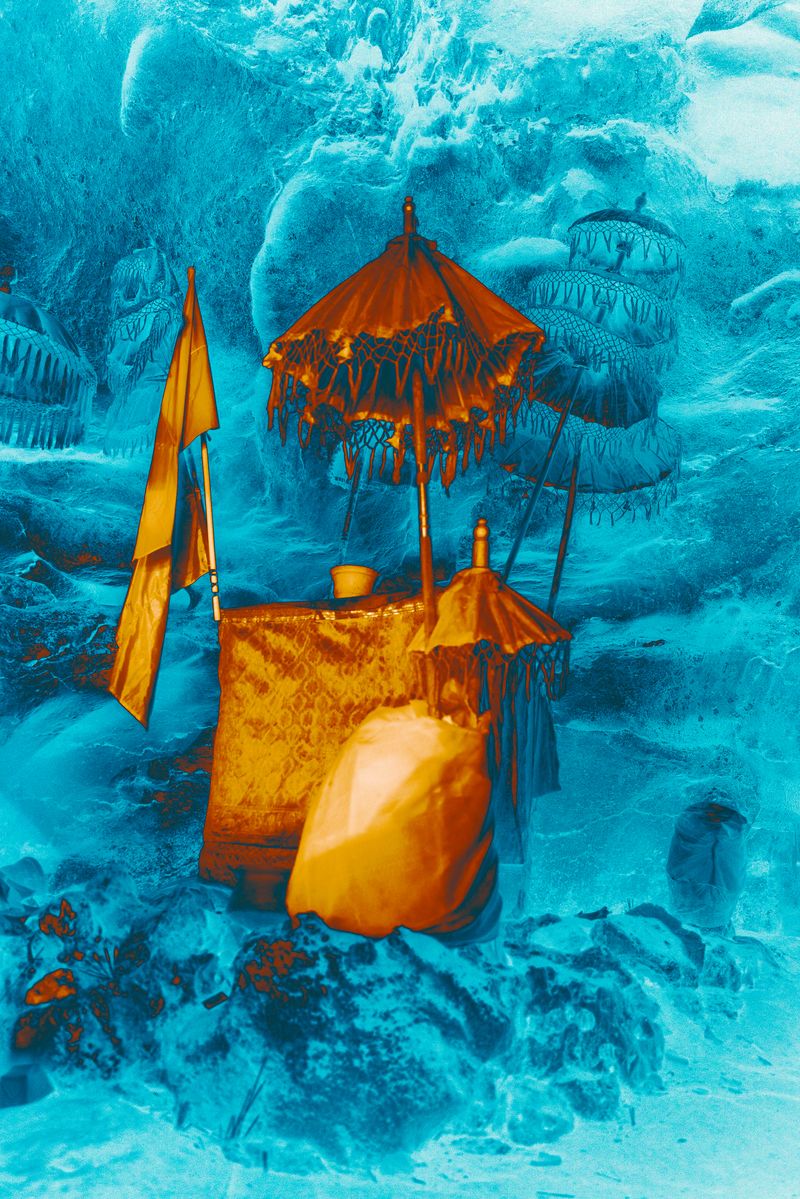 © Marc Aziz Ressang - Image from the Ayam Cemani (Black Chicken) photography project