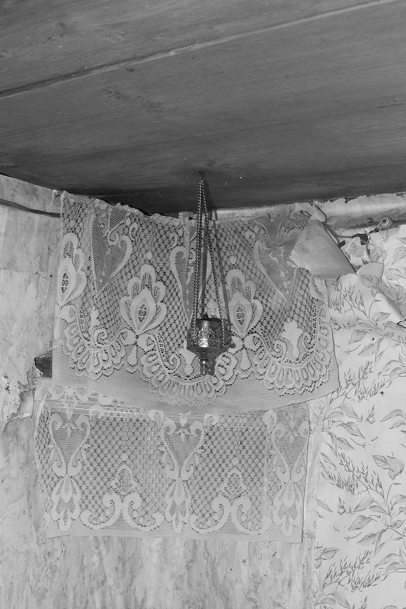 © Katya Yanova - Image from the Lacuna photography project