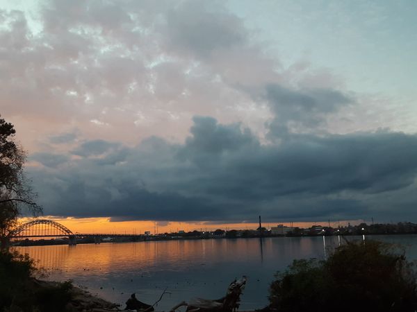 © Henry Monfleury - Image from the On The Delaware river during covid19 pandemic photography project