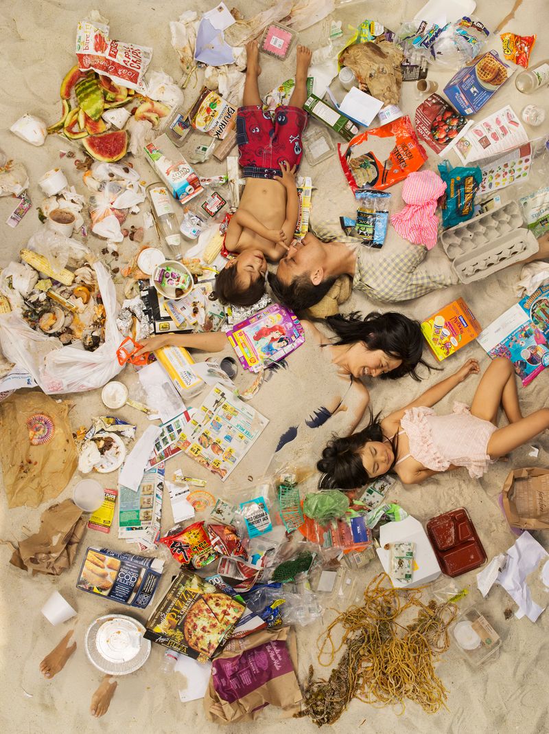 © Gregg Segal - Image from the 7 Days of Garbage photography project