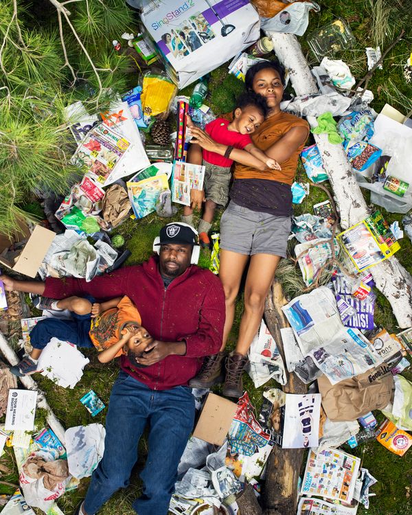 © Gregg Segal - Elias, Jessica, Azai and Ri-karlo, 2014