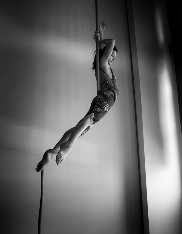 © Kim Krentz - Image from the An ongoing series of performer movement and portraits photography project