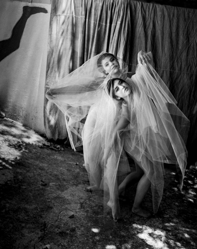 © Kim Krentz - Image from the An ongoing series of performer movement and portraits photography project