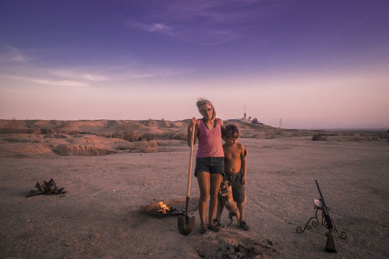 © Anne-Marie Weber - Image from the LOCKEDNLOADED.USA photography project