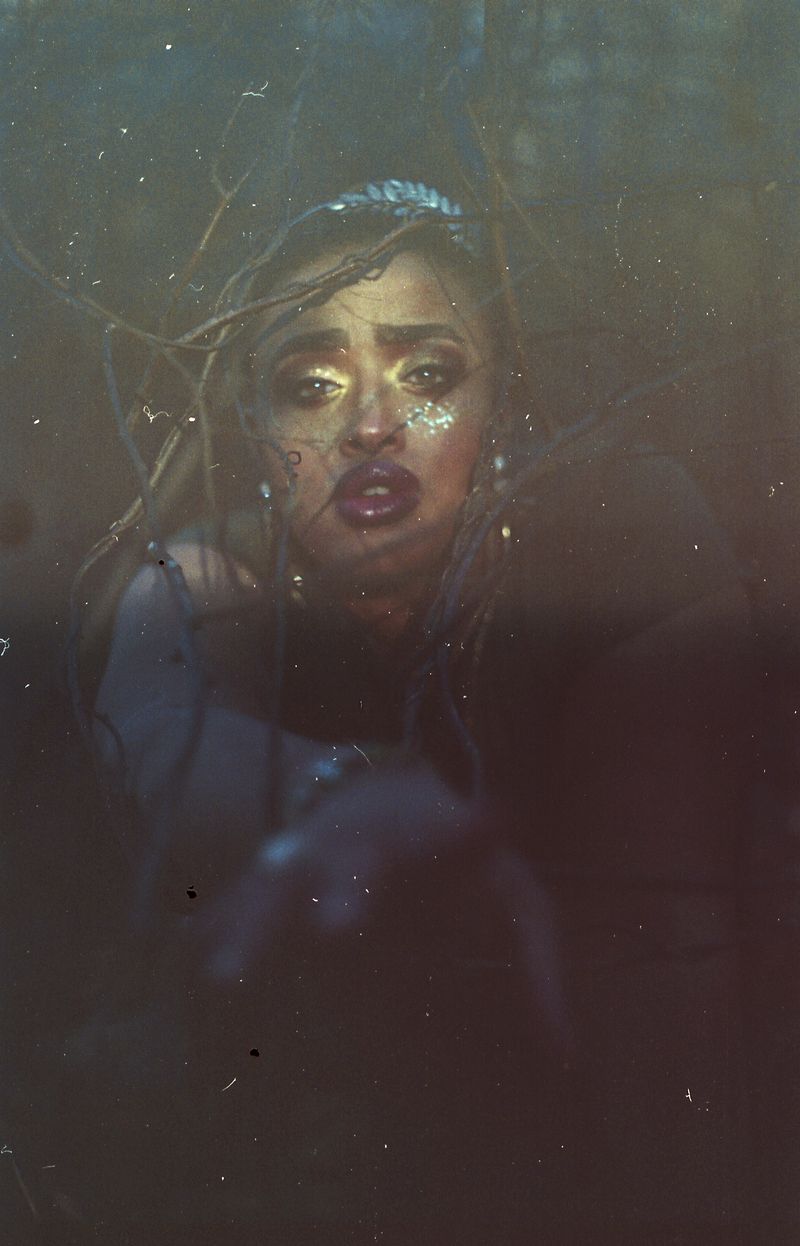 © Emma Parla-Aziz - Deméter, as modeled by Brianna