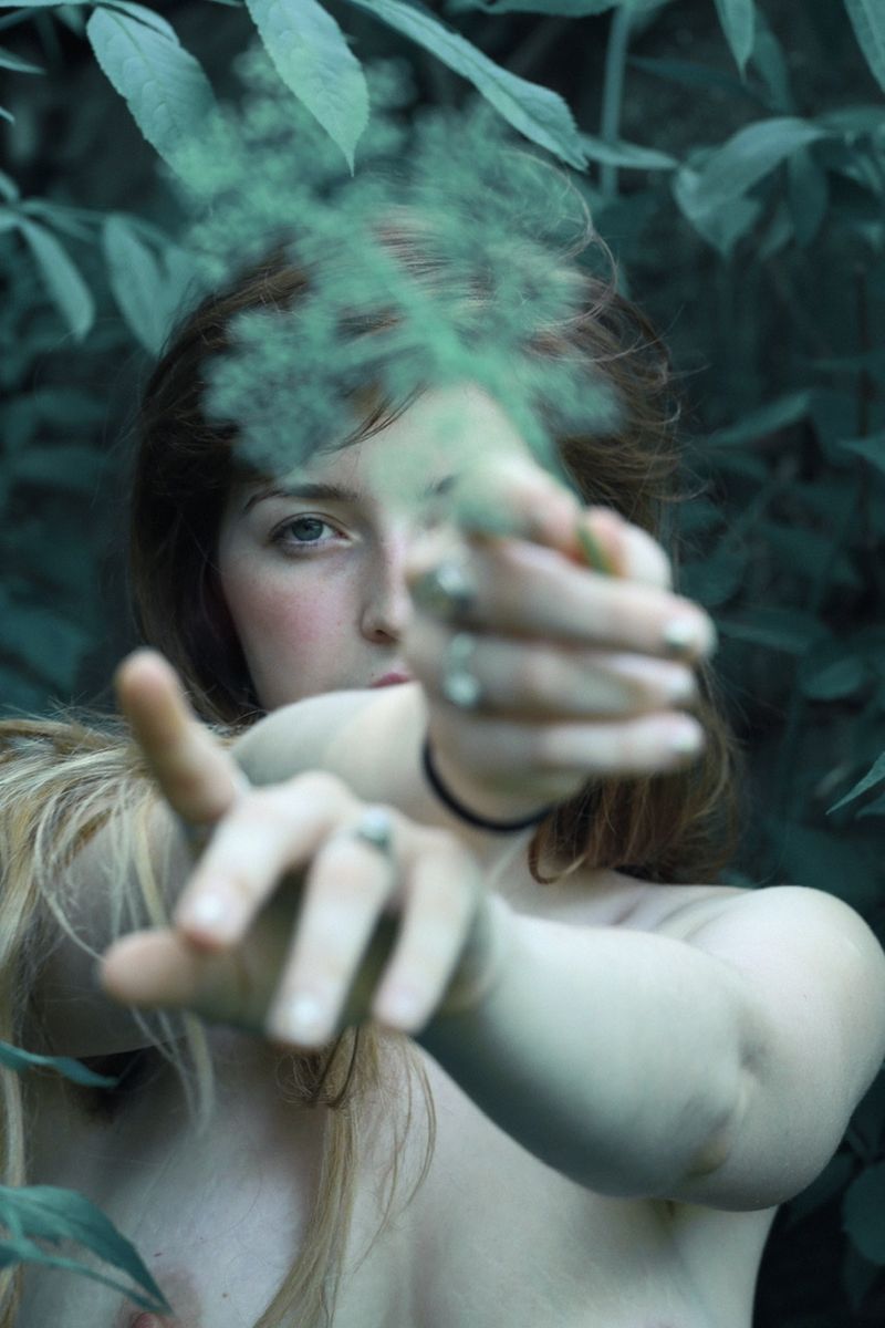 © Emma Parla-Aziz - Image from the Bodies in Nature photography project