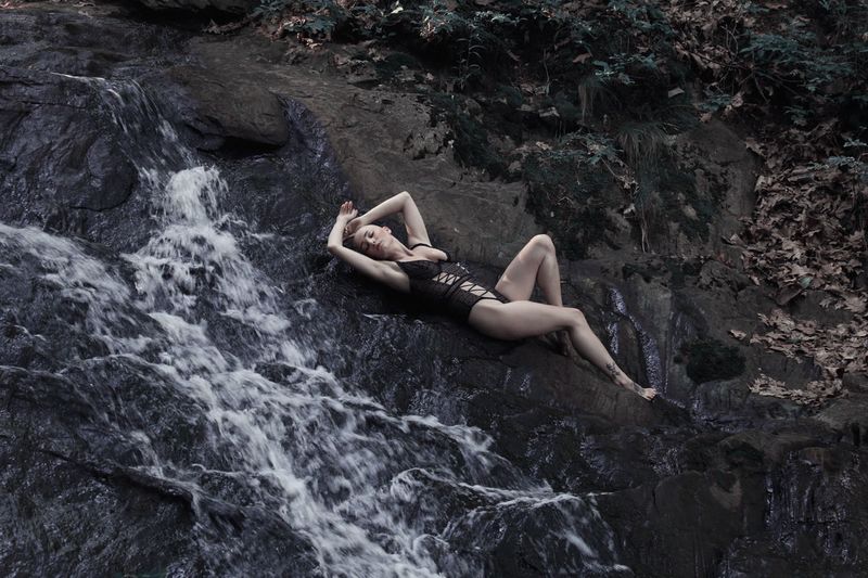 © Emma Parla-Aziz - Image from the Bodies in Nature photography project