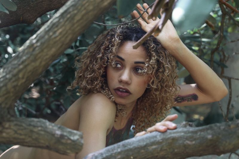 © Emma Parla-Aziz - Image from the Bodies in Nature photography project