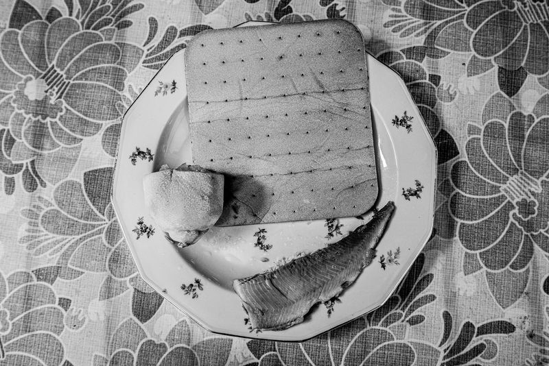 © Caroline Sohie - Image from the Alles heeft zijn tijd / Everything in its time photography project