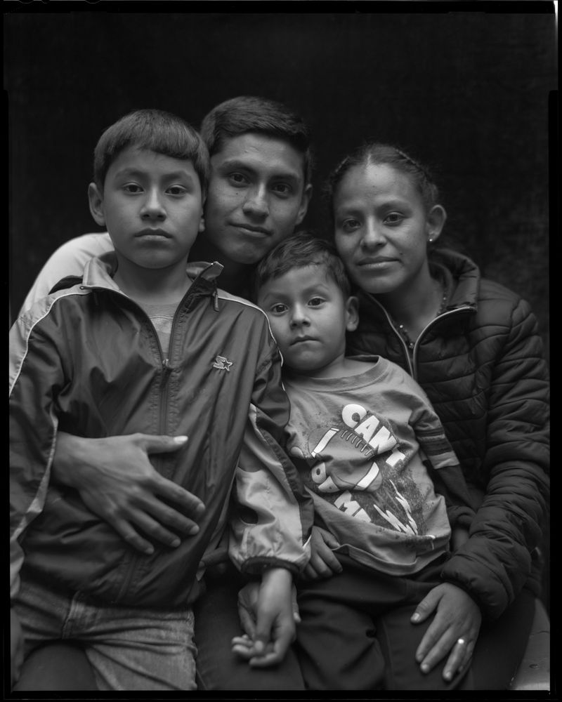 © Lisa Elmaleh - Hansel, Roman, Alan, y Sara