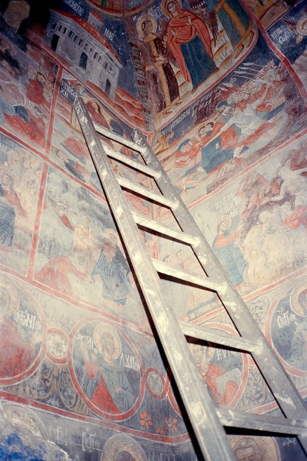 Image from the series Nekyia by Rocco Venezia