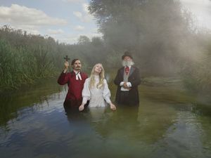 Recreating Historical Stories of the River Thames