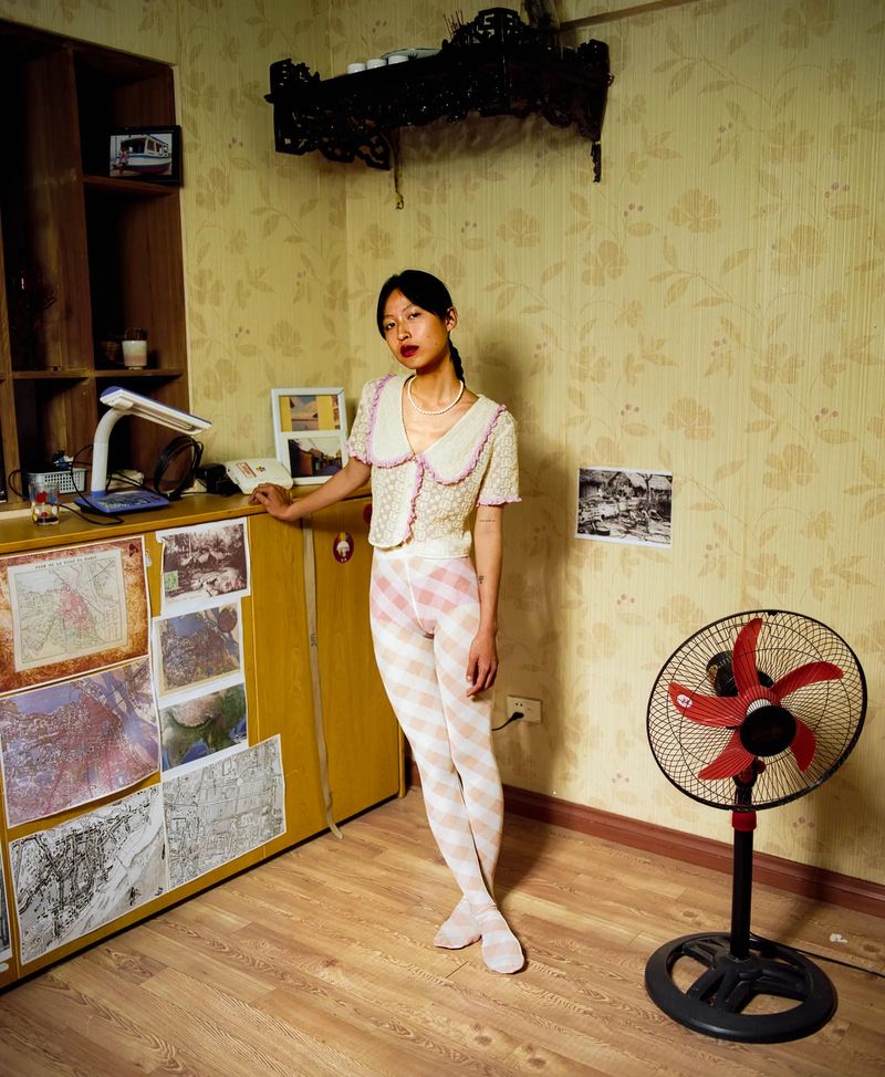 Vân-Nhi Nguyễn Explores the Gap of Vietnam Past and Present