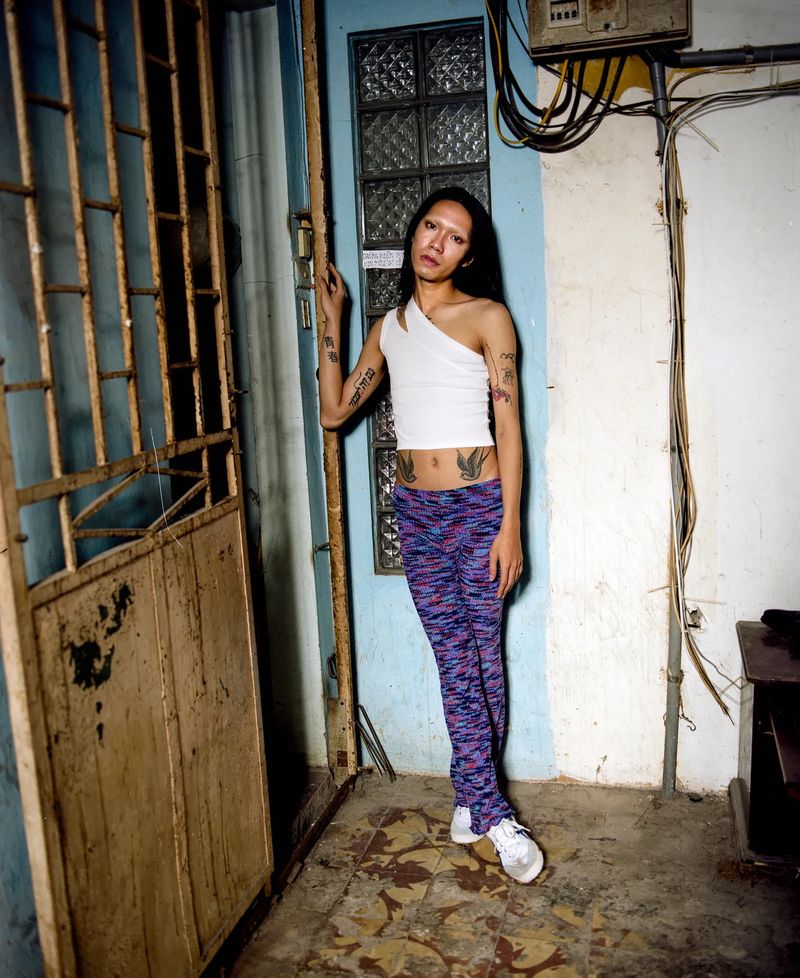 Vân-Nhi Nguyễn Explores the Gap of Vietnam Past and Present