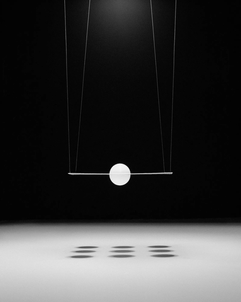 © Su Ji Lee, from the series X² + Y² = 1²