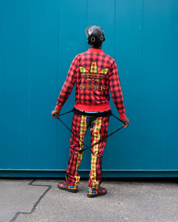 © Alice Mann, from the series Maximum Effect (La Sape D'Europe)