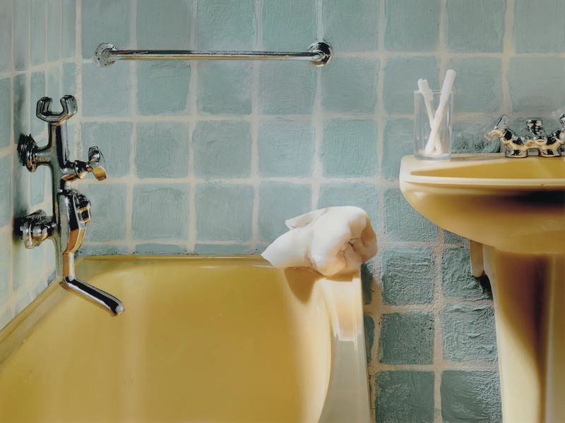 Fragments of Home: Sara De Brito Faustino Turns Personal Trauma into Art