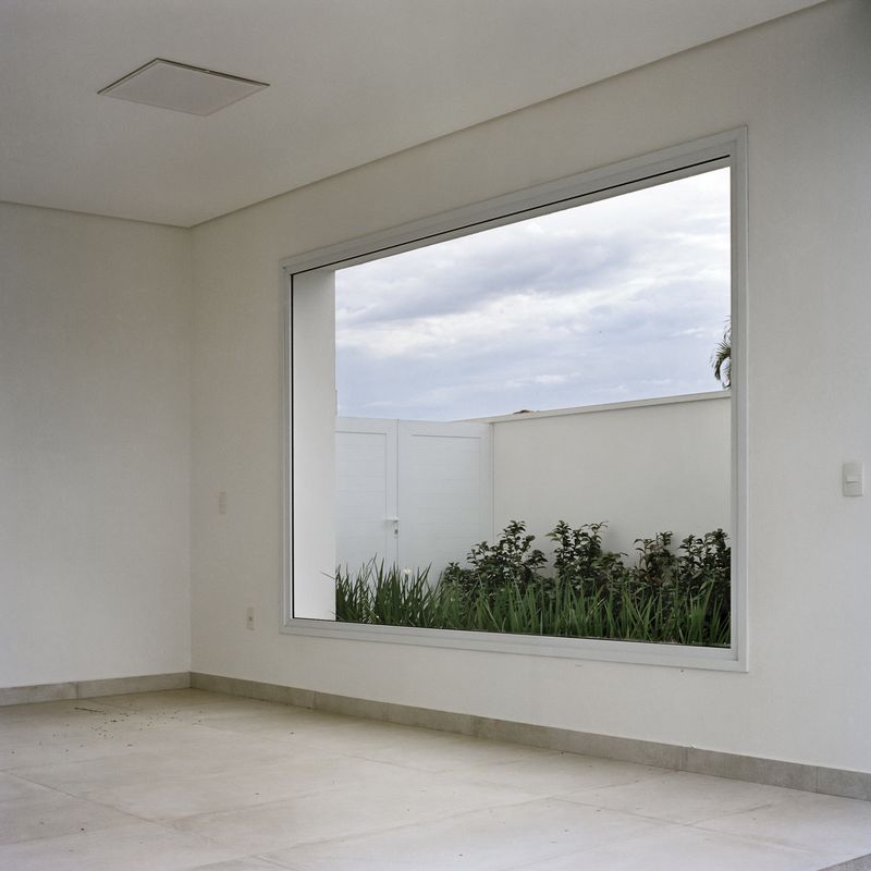 © Giovana Schluter, from the series, Paradise Garden