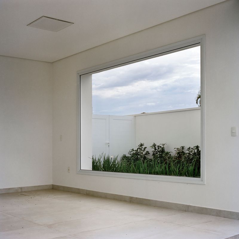 © Giovana Schluter, from the series, Paradise Garden