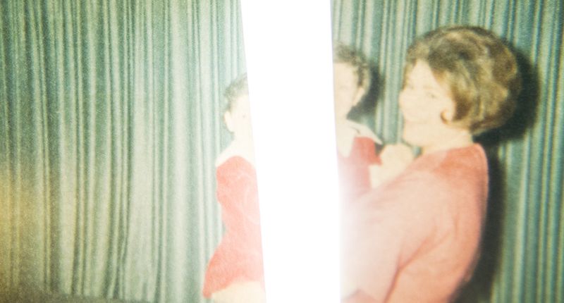 © Amy Friend - Behind the curtain
