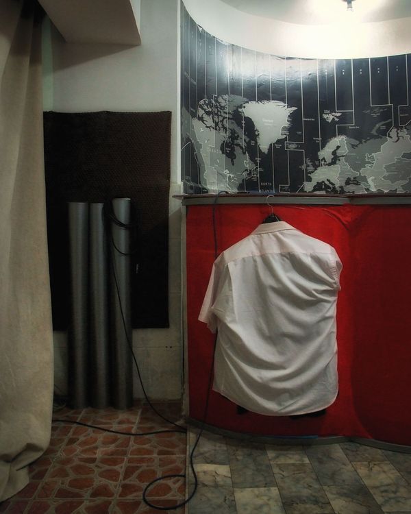 © Davide Palmisano - waiting for the launch of the evening news