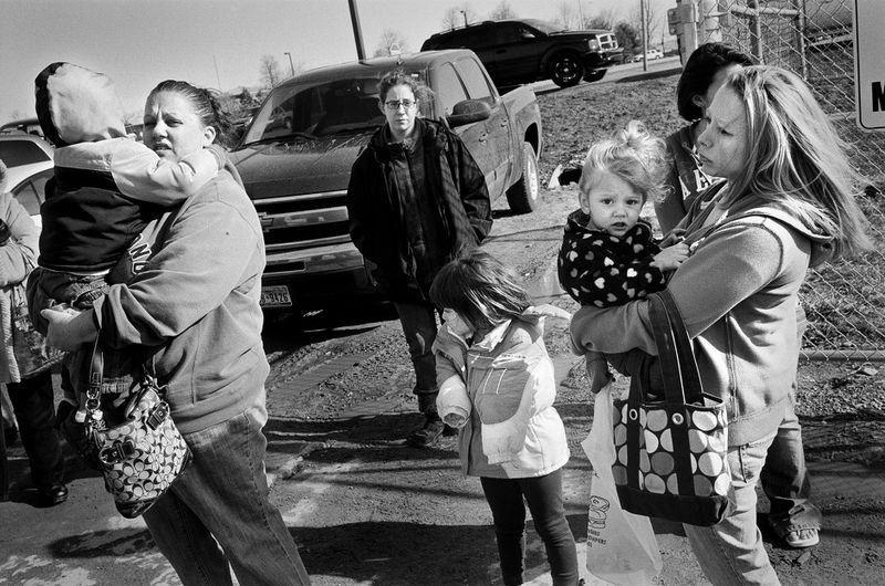 © Erin Trieb - Soldiers and their loved ones get ready for deployment to Afghanistan, Ft Drum, NY