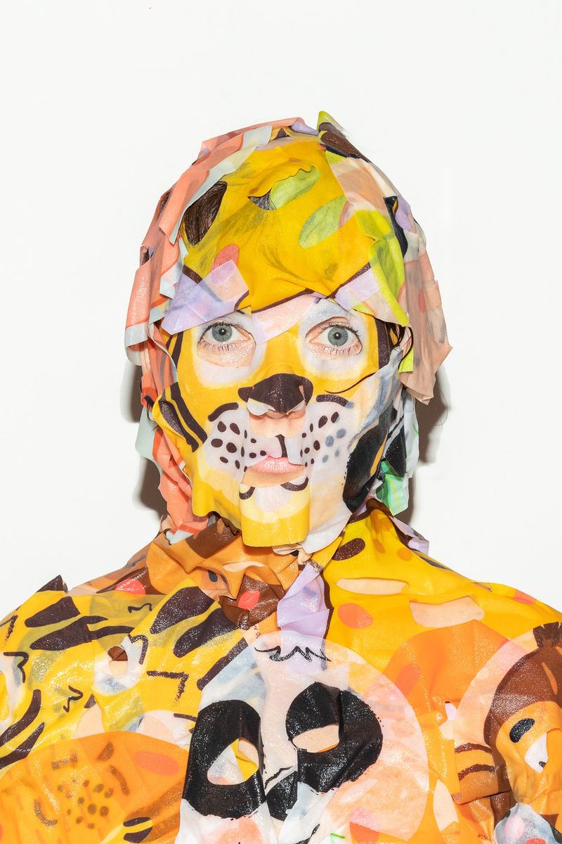 © Joaanna Olichwer - Image from the DO IT T0 YOURSELF photography project