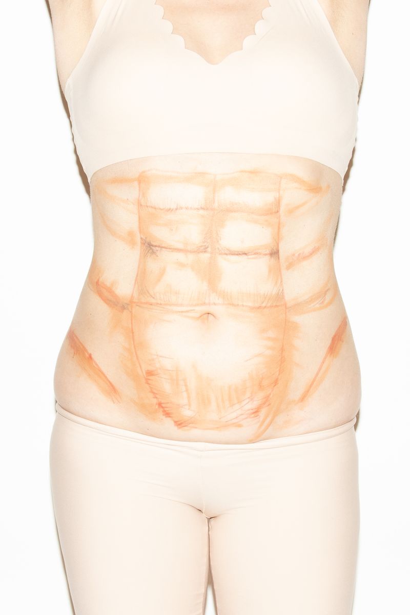 © Joaanna Olichwer - Image from the DO IT T0 YOURSELF photography project