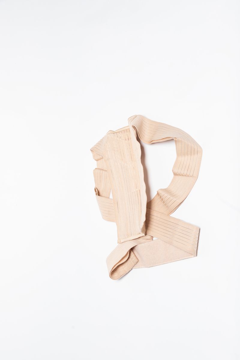 © Joaanna Olichwer - Image from the DO IT T0 YOURSELF photography project