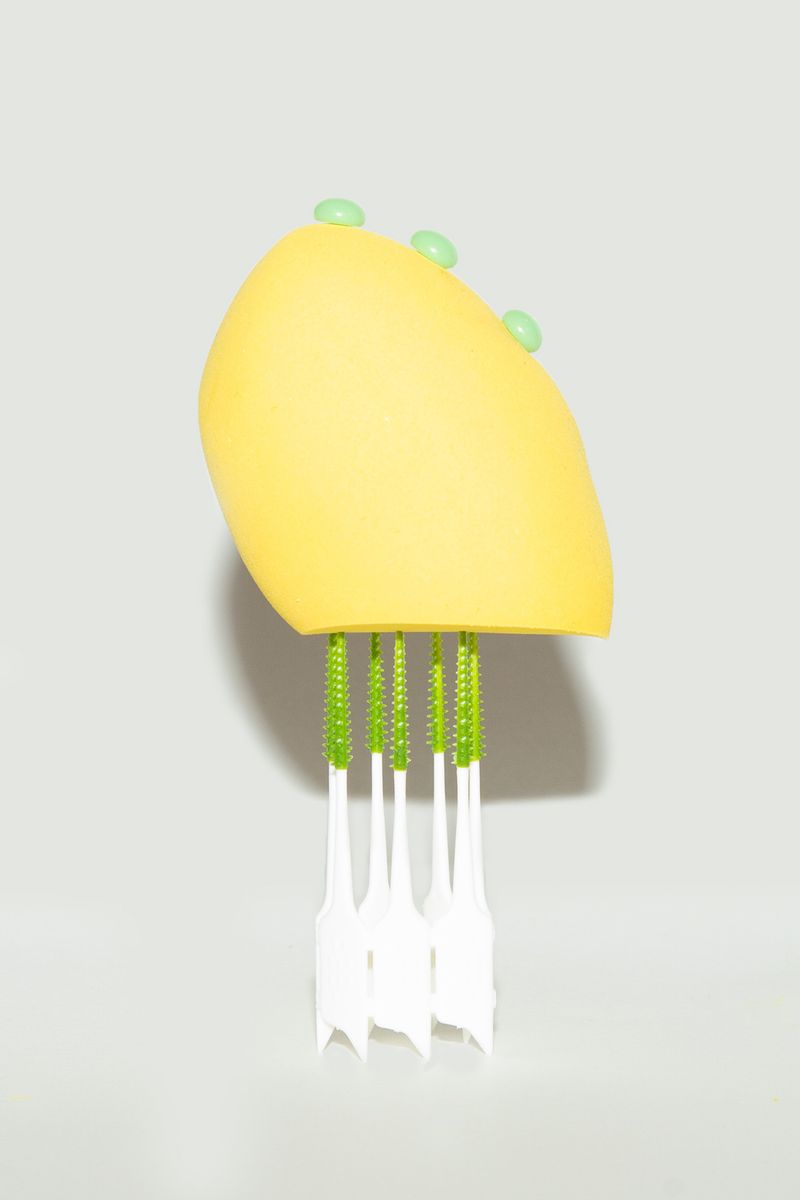 © Joaanna Olichwer - Image from the DO IT T0 YOURSELF photography project