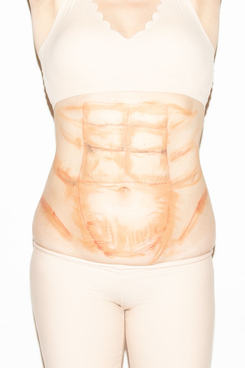 © Joaanna Olichwer - Image from the DO IT T0 YOURSELF photography project