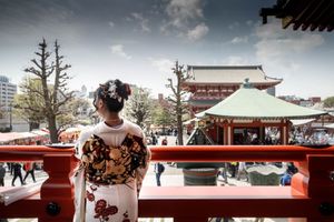 Japan, between sacred and representation