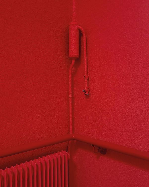 © Romane Bladou - Image from the En Suspens photography project