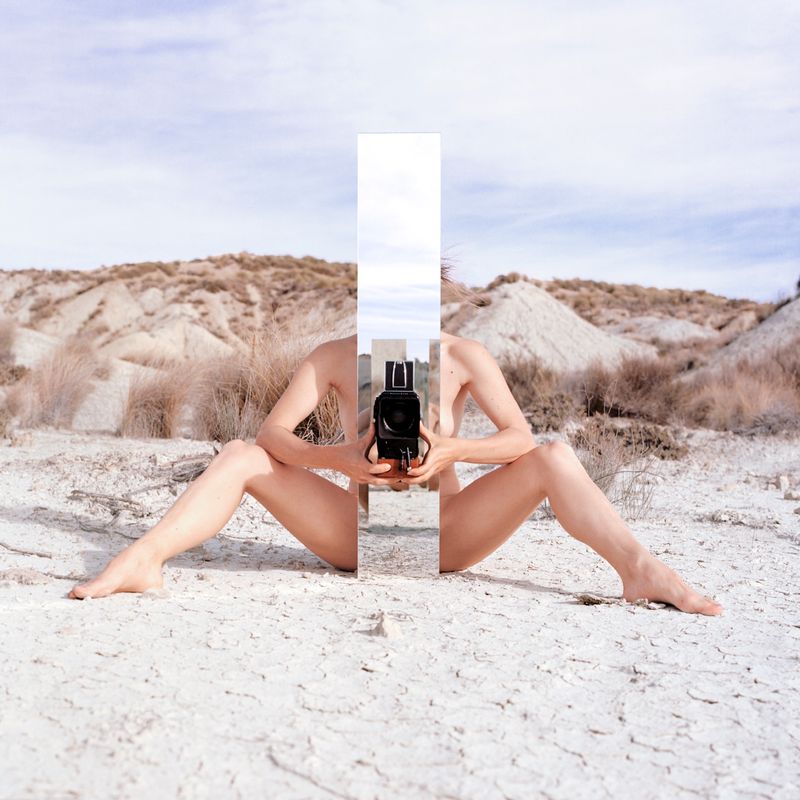 © lom-of-LaMa - Self Reflection I (2023)